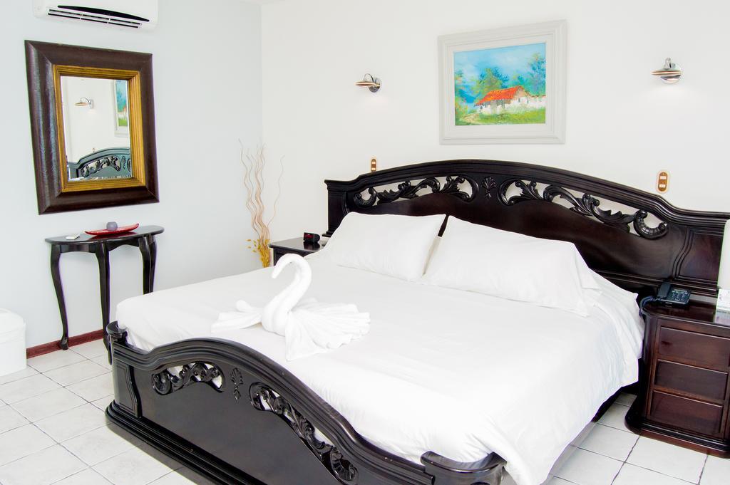 La Mansion Inn Nationalpark Nationalpark Manuel Antonio Exterior foto